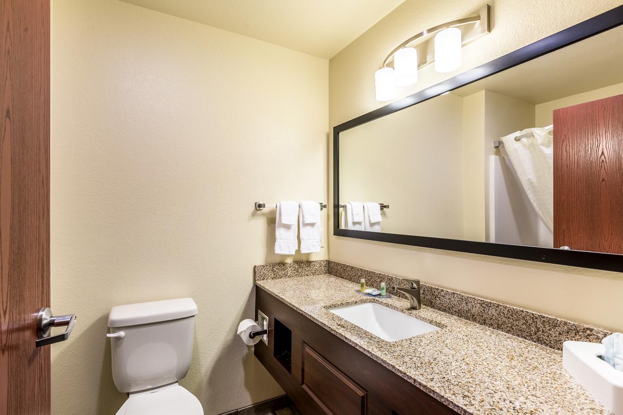 Cobblestone Hotel & Suites Hartford Kültér fotó