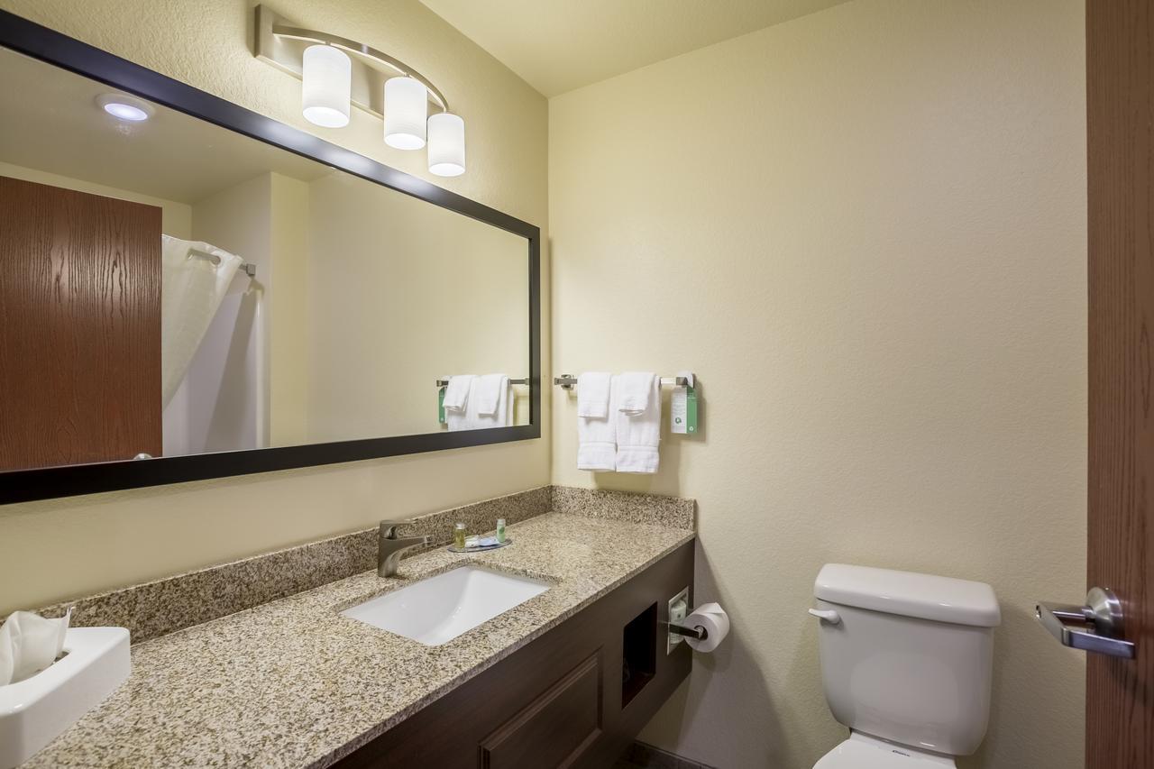 Cobblestone Hotel & Suites Hartford Kültér fotó