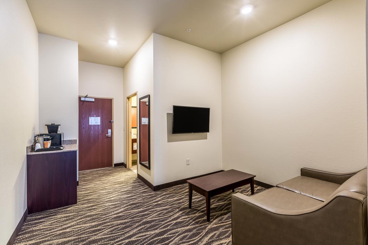 Cobblestone Hotel & Suites Hartford Kültér fotó