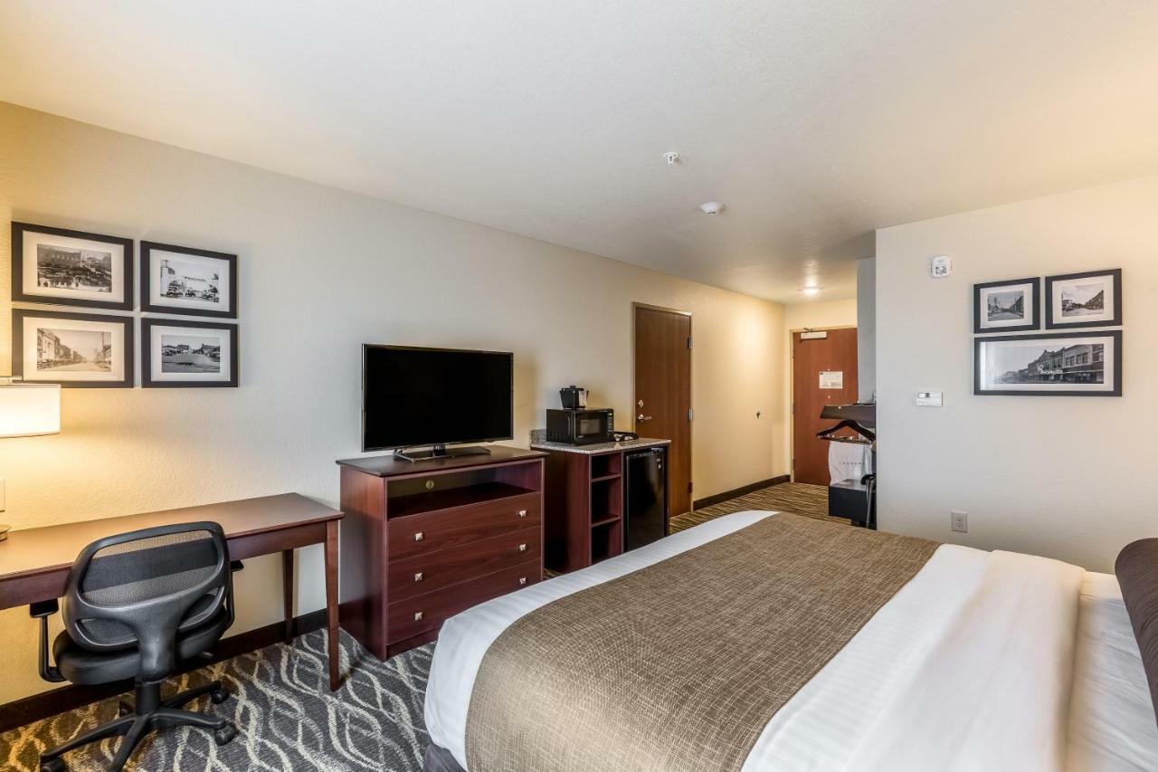 Cobblestone Hotel & Suites Hartford Kültér fotó